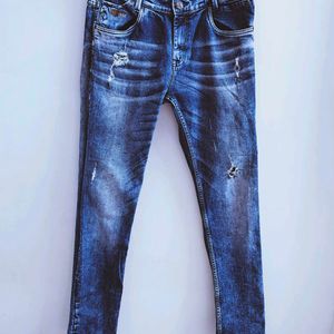 Mufti Stretchable Distressed Jeans