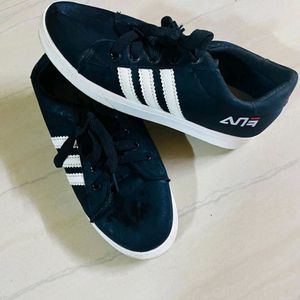 Sport Shoes