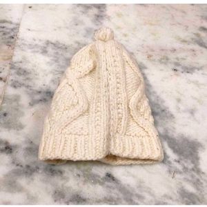 Woolen cap For Woman's