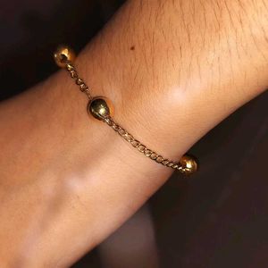 Gold Minimal Bracelet