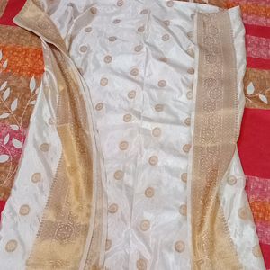 White Dupatta