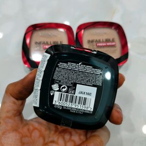 Loreal Infallible Fresh Wear Foundation Compact.