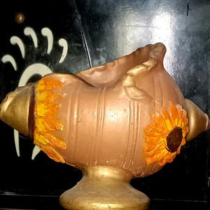 clay pot, mitti ka designer shankh