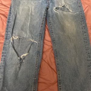 Ripped Straight jeans