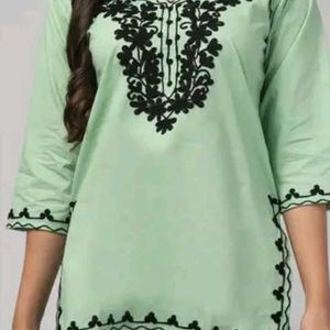 Beautiful Kashmiri Top 💚