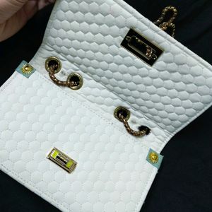 White Slingbag