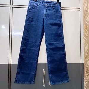 293. New Loose Straight Jeans