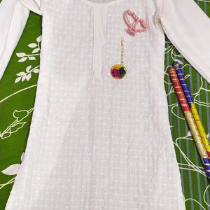 Lucknawi Work White Kurti For Girls..