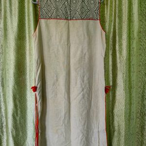 Srishti Off White Orange Kurta