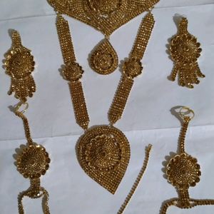 Golden Bridal Jewellery Set