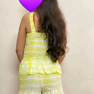 Tie Dye Lemon Cor Set With Ruffles