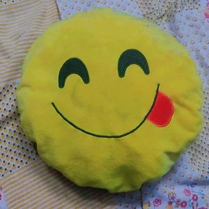 Beautiful Smily Pillow 😊