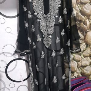 Lakhnavi Kurti