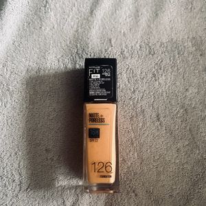 MAYBELLINE FIT ME Foundation with spf 22