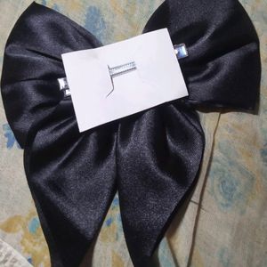 Combo Of Two Black & Red Hair Bow With Alligator C