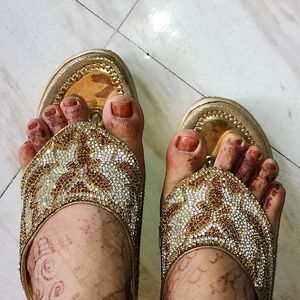 Sandal