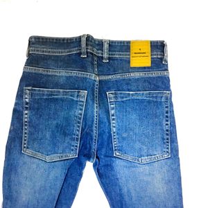 SKINNY TONE JEANS FOR MENS