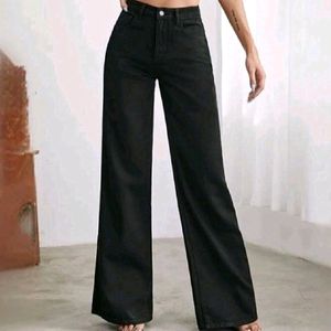 Black Straight Fit Jeans For Women