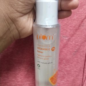 Plum Vitamin C Pore Booster Toner