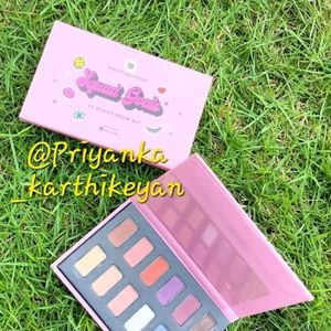 Myglamm Eyeshadow