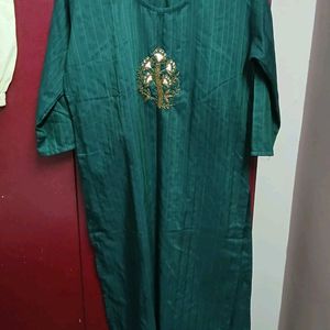 Kurti Set Same Two Pieces Color Different