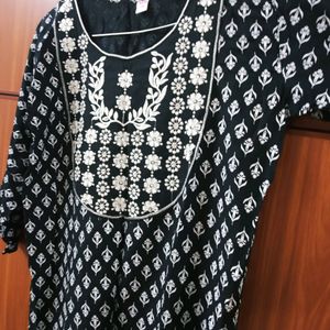 Black Kurta With White Prints