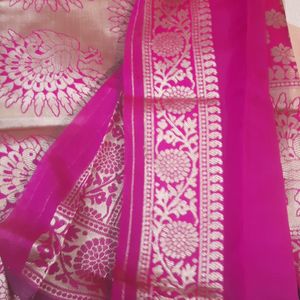 Beautiful New Hot Pink Banarasi Saree With Blouse