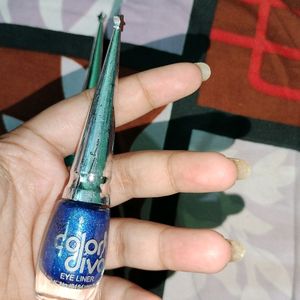 Blue And Green Glitter Eyeliner