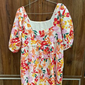 Floral Dress With Pockets