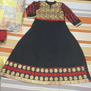 Embroidered Festive Anarkali Kurta