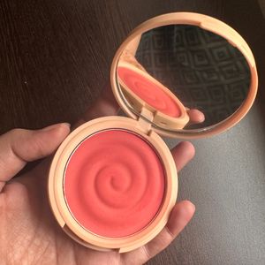 My Glamm Raspberry Blush