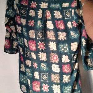 Short Kurti