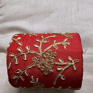 Beautiful Embroidery Bangle Box