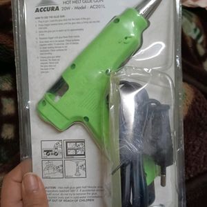 Brand New Glue Gun With Packing+5 Sticks