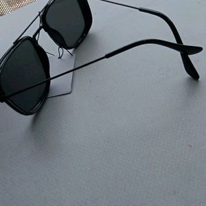 Stylish And Trendy Sunglasses For Unisex. It New W