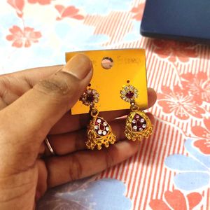 Fashion Earrings Jumka Gold Plated With Red Stones