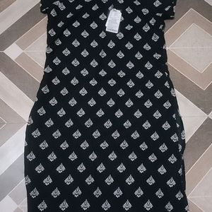 New Black Floral Print Straight Kurti