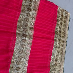 Womens Coral Colour Saree With Blouse