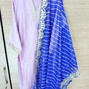 Lavender Dola Silk Kurta With Leheriya Dupatta Set