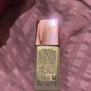 Lakme 9 to 5  Primer And matte Cover