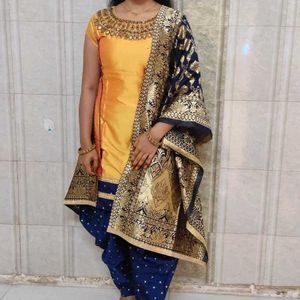 Yellow And Navy Blue Kurti Set