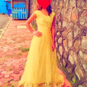 Yellow Gorgeous Gown 😍