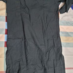 Black Color KURTI IN VERY GOOD CONDITION