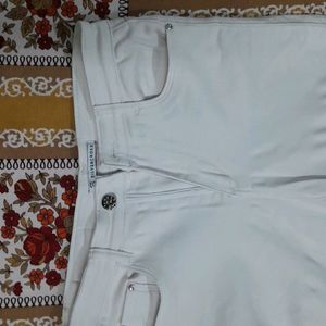 White Slim Fit Pent Stretchable