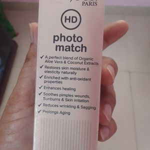 Bonjour Paris HD Photo Match Foundation