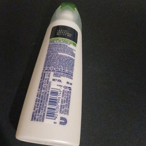 *NEW* Dove Shampoo