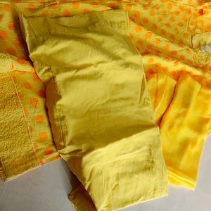 Kurta Pilaza Dupatta