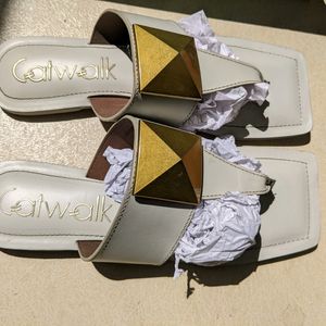 Off White And golden Catwalk Flats