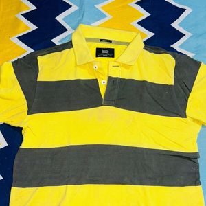 Yellow Light Cheques T Shirt For Men’s Party Wear