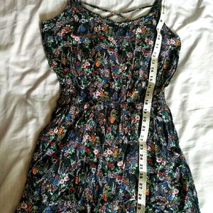 H&M DIVIDED BEAUTIFUL JUMPSUIT